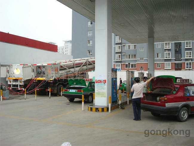 工控嵌入式工控机在加气站的应用